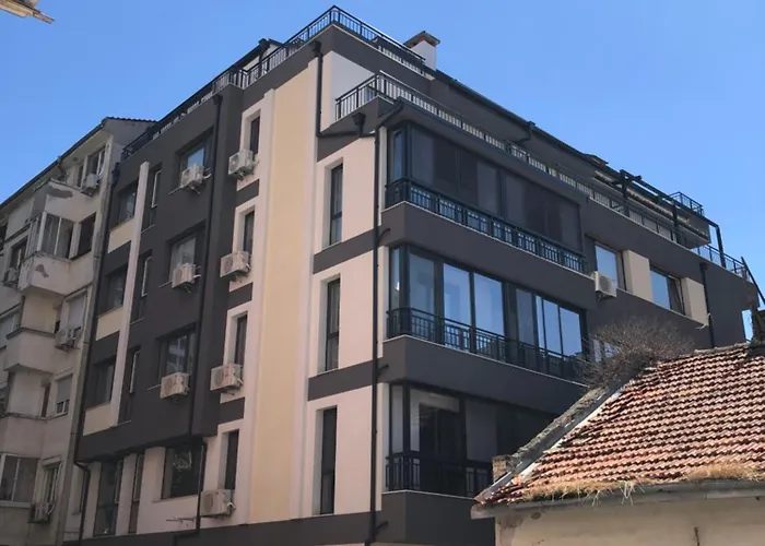 Apartamento гнездото L The Nest *